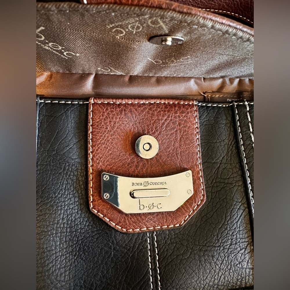 NIB Born Concept Purse​ - Picture 4 of 8